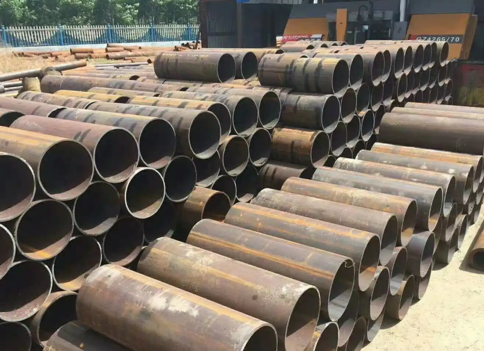 大口徑無(wú)縫鋼管切割裝車